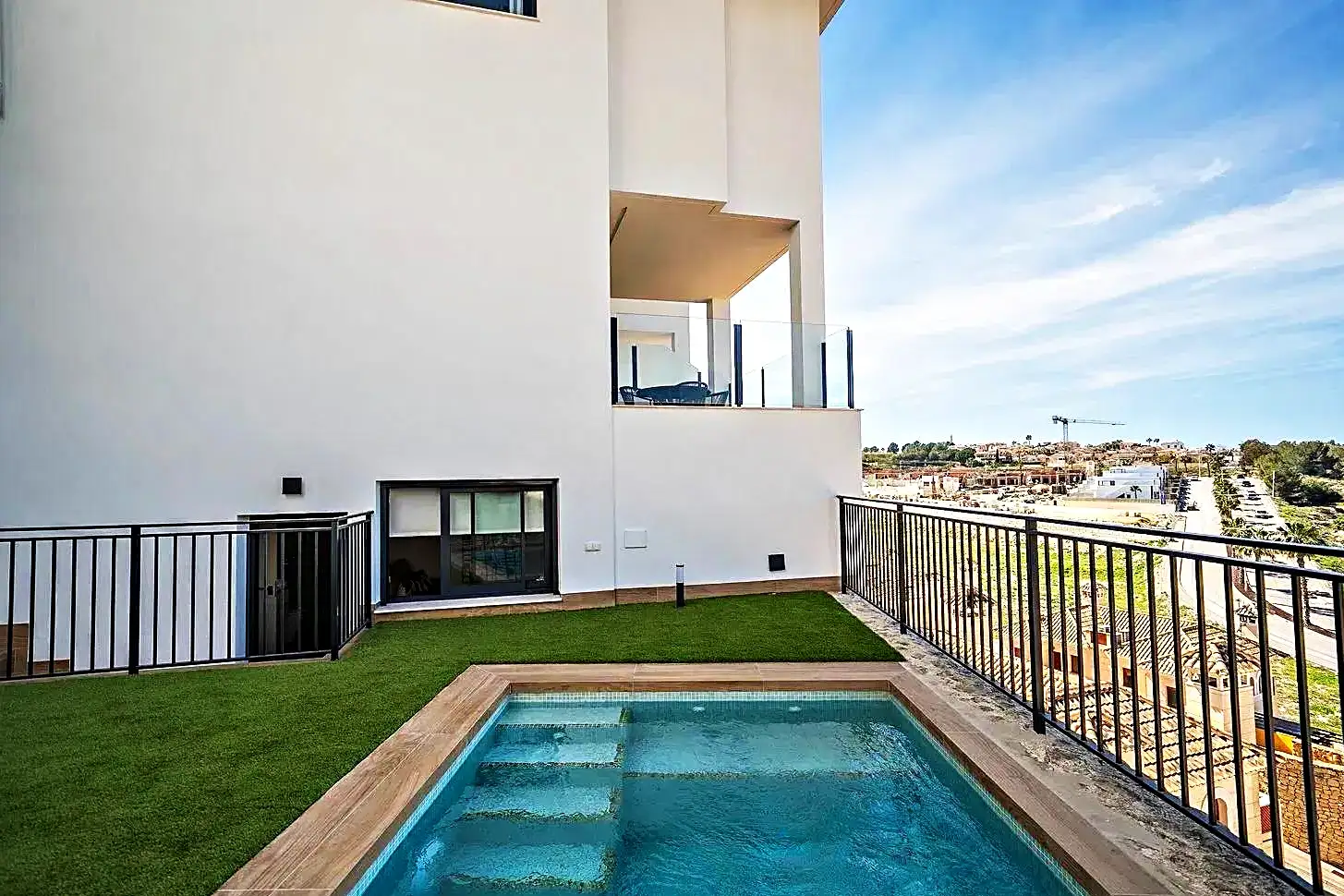 Piscina construida en Reus